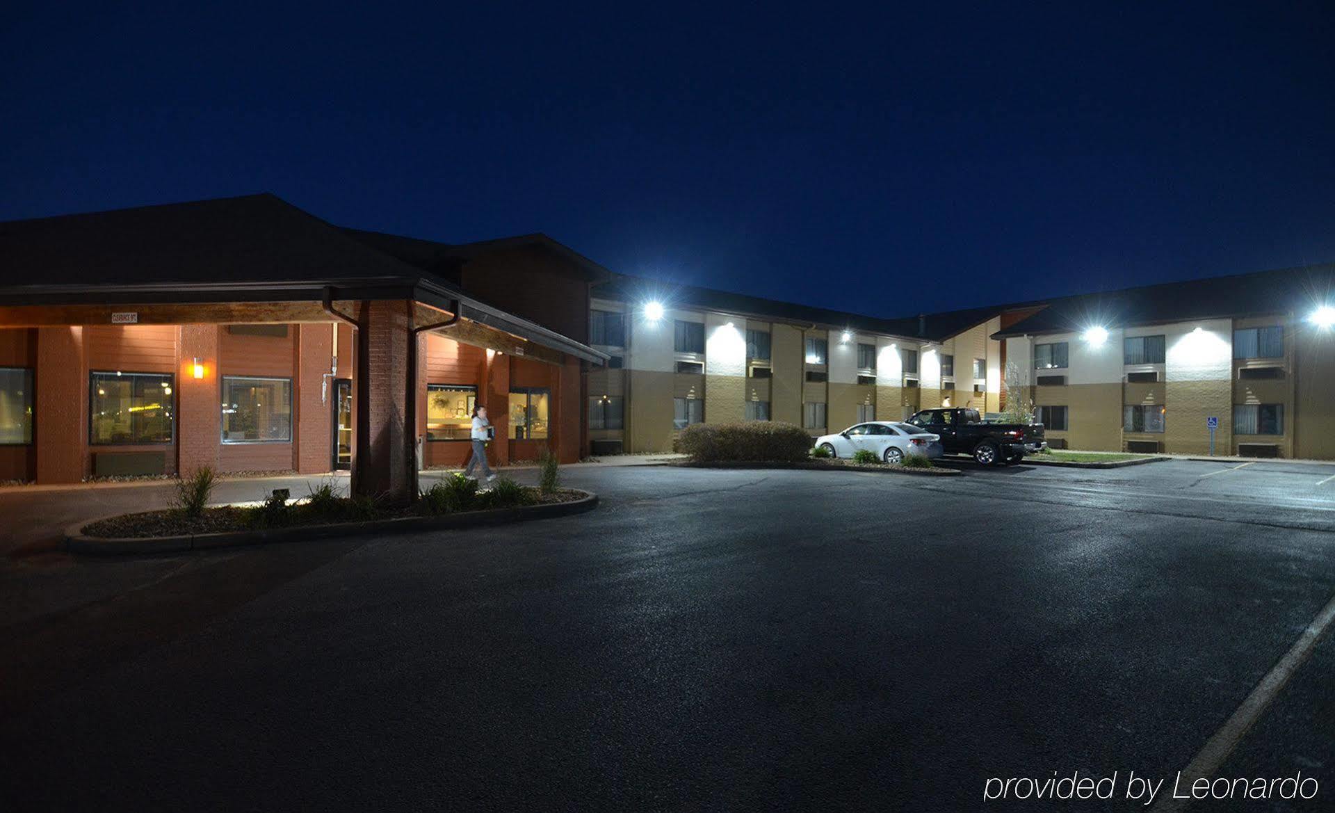 Americinn By Wyndham Hotel